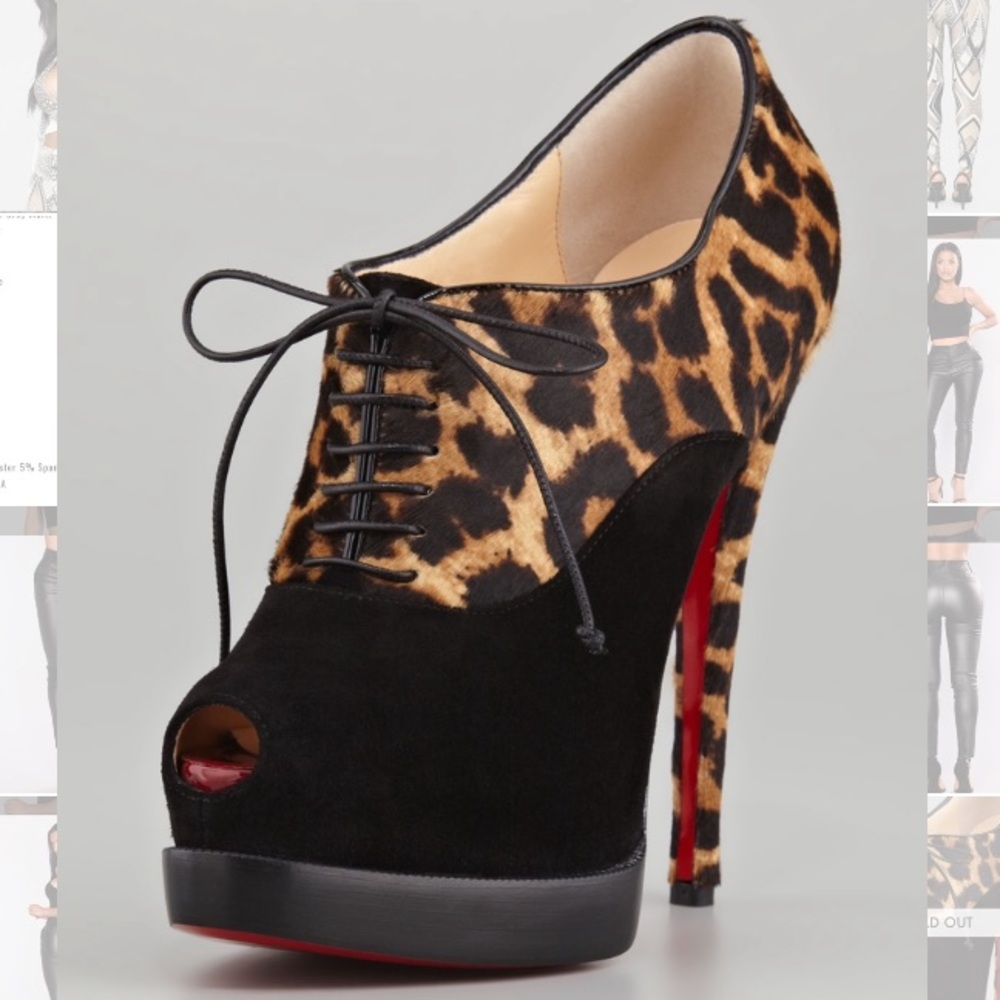 Christian Louboutin “Miss Poppins” 140mm booties